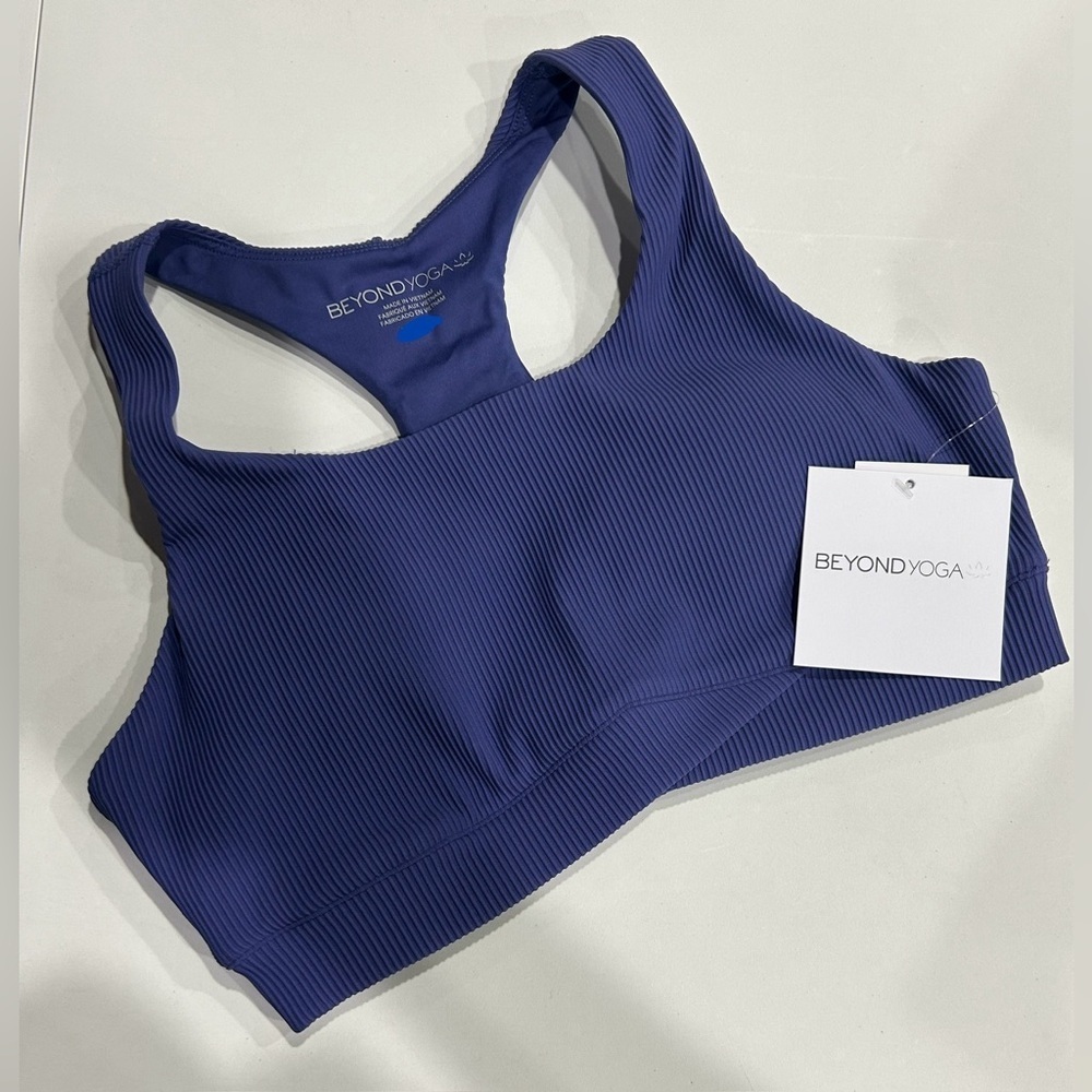 Beyond Yoga Women's Small Impulse Ribbed Bra Eternal Blue NWT Stretch